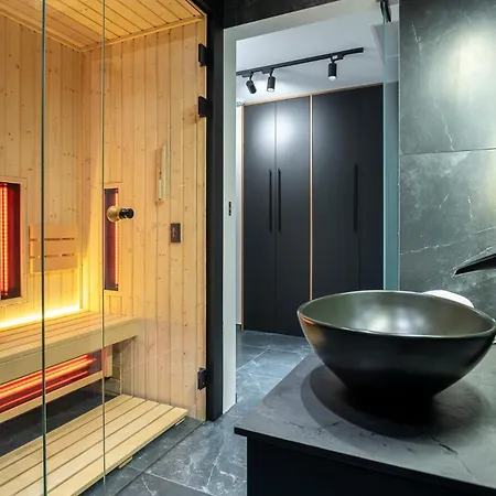 Sosnowa Prowincja W Szklarskiej Porebie. Gorski Z Jacuzzi I Sauna. Lägenhet