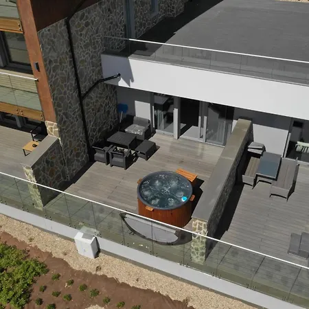 Sosnowa Prowincja W Szklarskiej Porebie. Gorski Z Jacuzzi I Sauna.