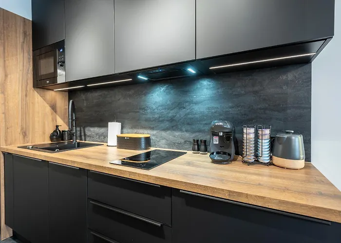 Sosnowa Prowincja W Szklarskiej Porebie. Gorski Z Jacuzzi I Sauna. Szklarska Poreba