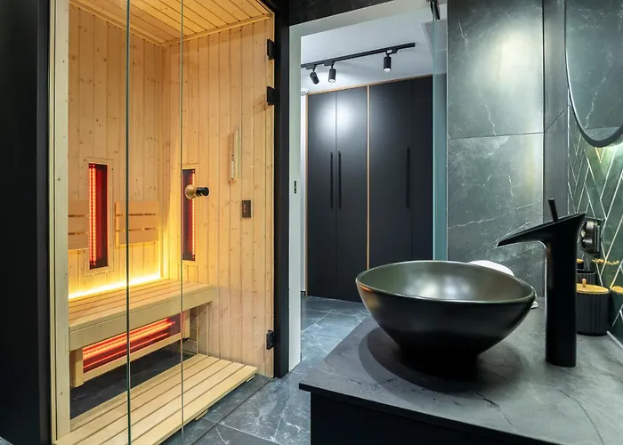 Sosnowa Prowincja W Szklarskiej Porebie. Gorski Z Jacuzzi I Sauna. Appartement