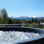 Apartment Sosnowa Prowincja W Szklarskiej Porebie. Gorski Z Jacuzzi I Sauna. Szklarska Poreba